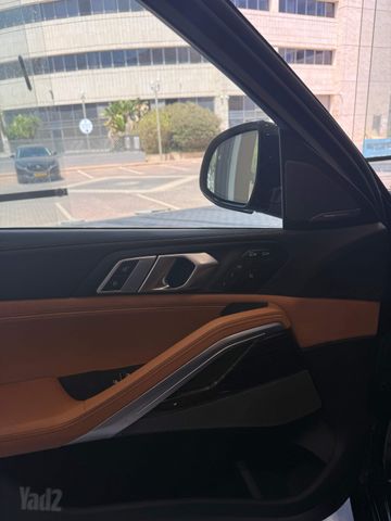 ב מ וו X6