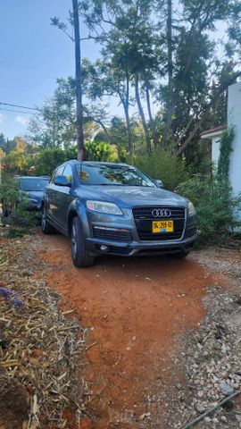 אאודי Q7