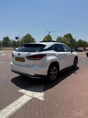 לקסוס RX