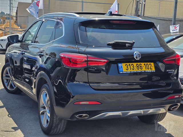 אם ג'י EHS PHEV