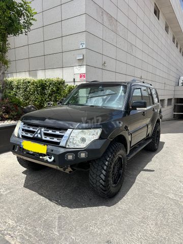 מיצובישי פג'רו