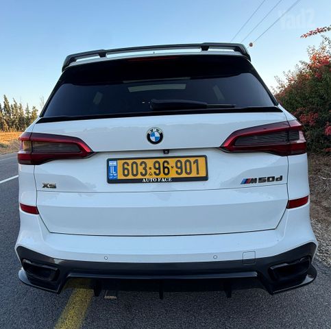 ב מ וו X5