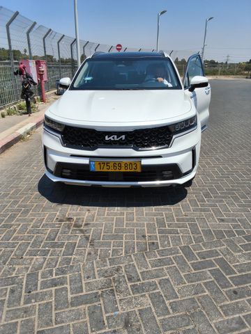 קיה סורנטו