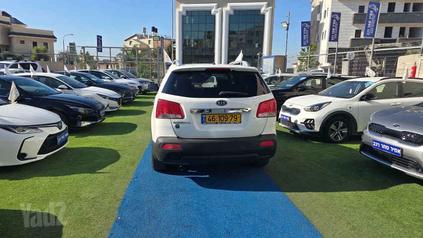 קיה סורנטו