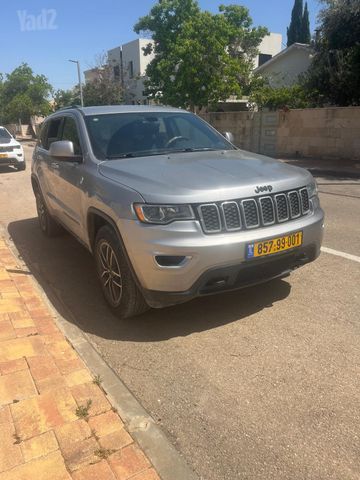 ג'יפ גרנד צ'ירוקי