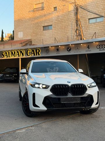 ב מ וו X6