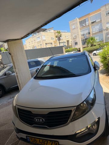 קיה ספורטז'