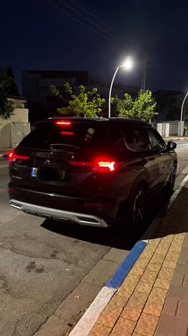 מיצובישי אאוטלנדר