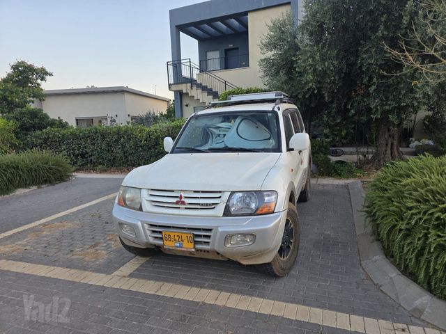 מיצובישי פג'רו