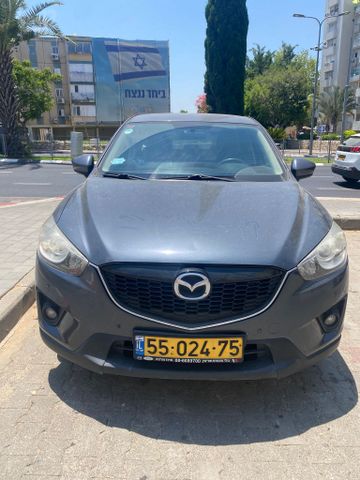 מודעת רכב מאזדה CX-5