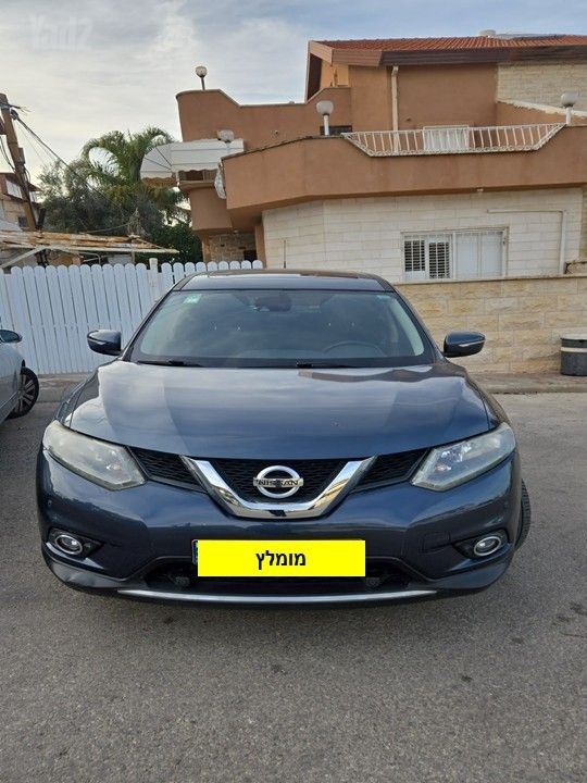 ניסאן אקס טרייל