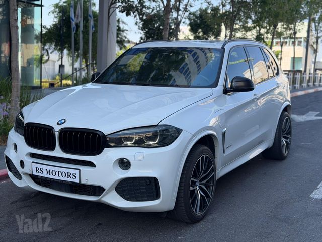 ב מ וו X5