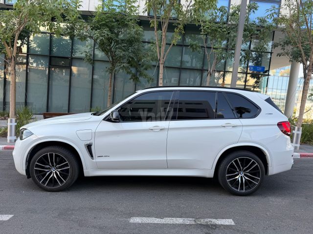 ב מ וו X5