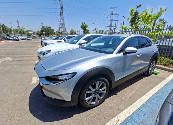 מאזדה CX-30