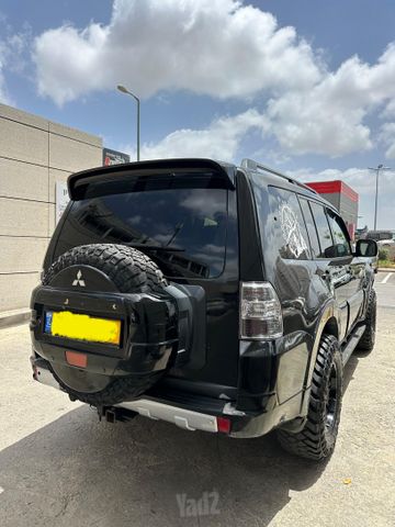 מיצובישי פג'רו