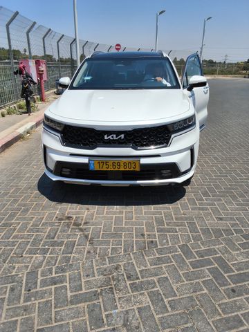 קיה סורנטו