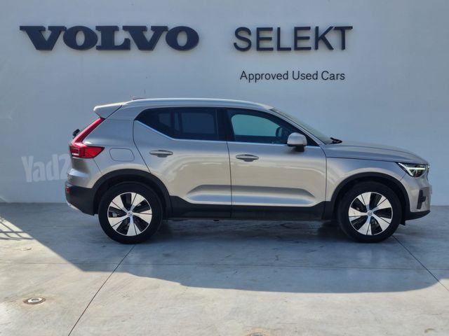 וולוו XC40