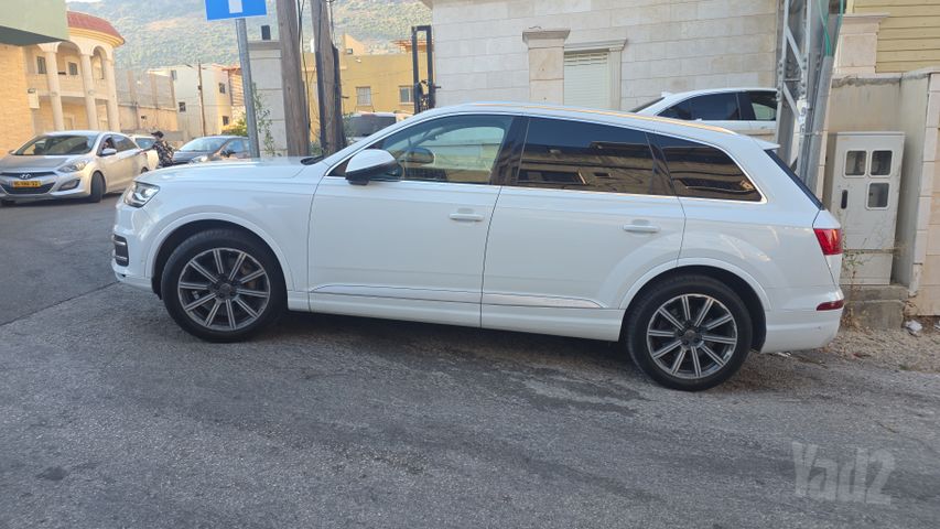 אאודי Q7
