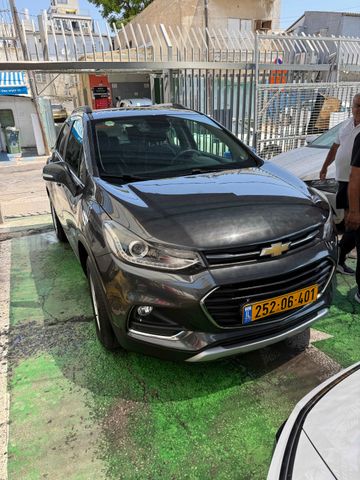 שברולט טראקס