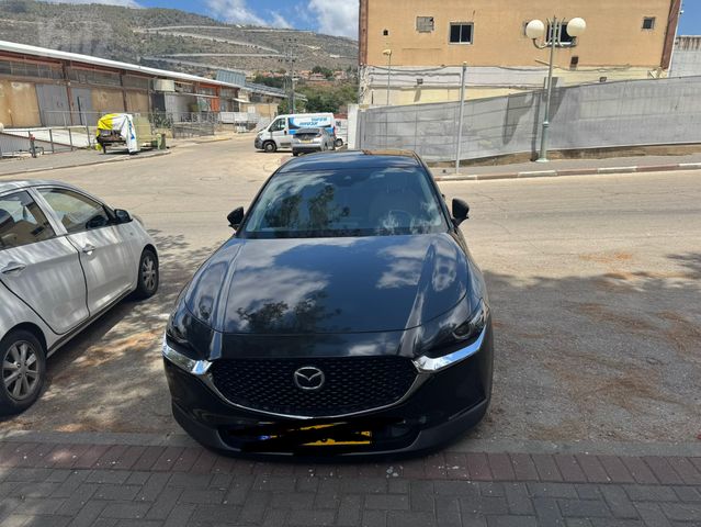 מאזדה CX-30