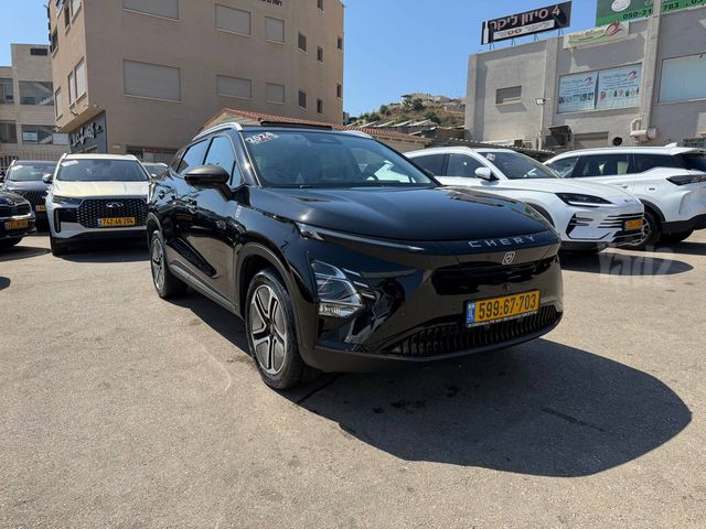 צ׳רי FX