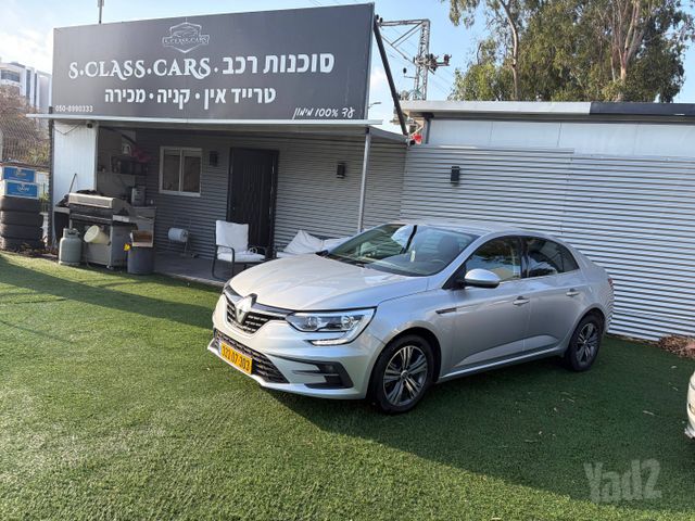רנו מגאן