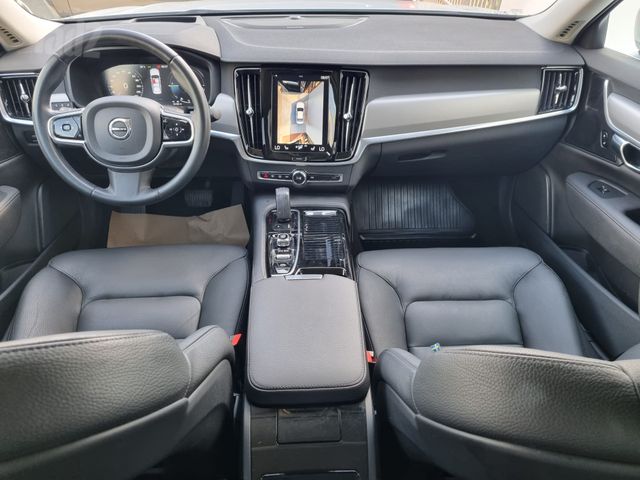 וולוו S90