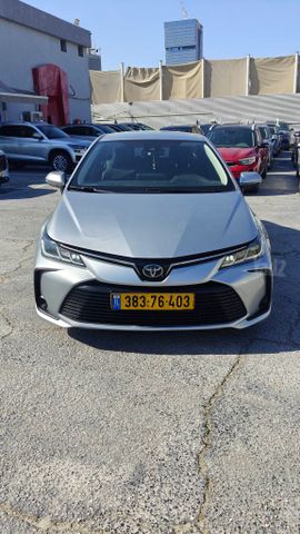 מודעת רכב טויוטה קורולה