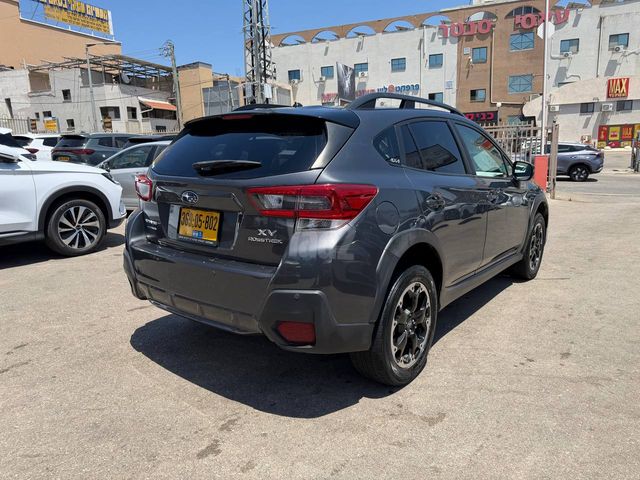 סובארו XV
