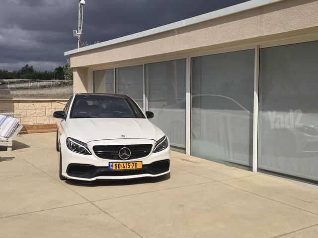 מרצדס-בנץ C-class