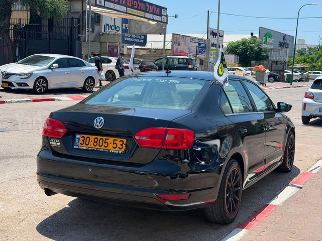 פולקסווגן ג'טה
