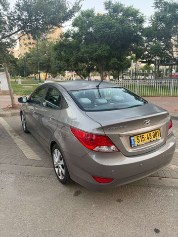 יונדאי אקסנט i25