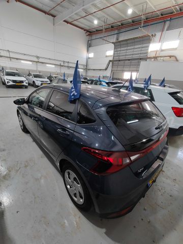 מודעת רכב יונדאי i20