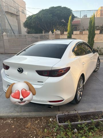 מאזדה 3