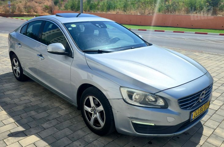 וולוו S60