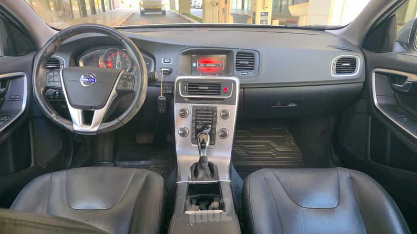 וולוו S60