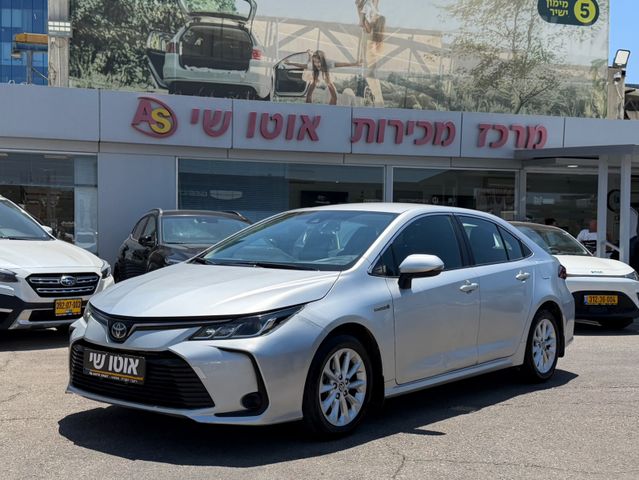מודעת רכב טויוטה קורולה