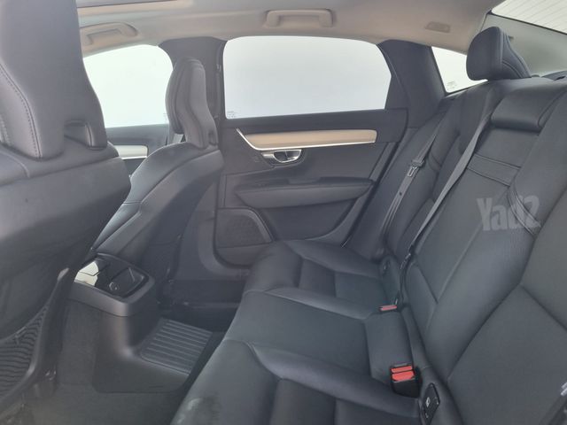 וולוו S90