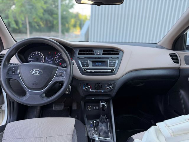 יונדאי i20