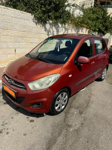 יונדאי i10
