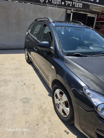 יונדאי i30