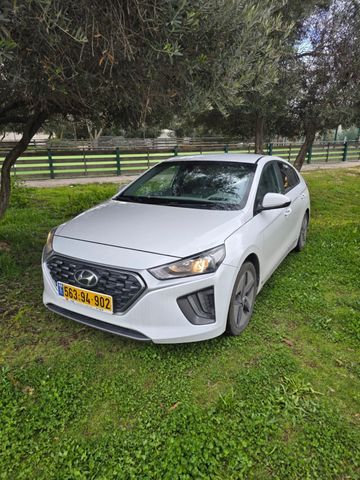 מודעת רכב יונדאי איוניק