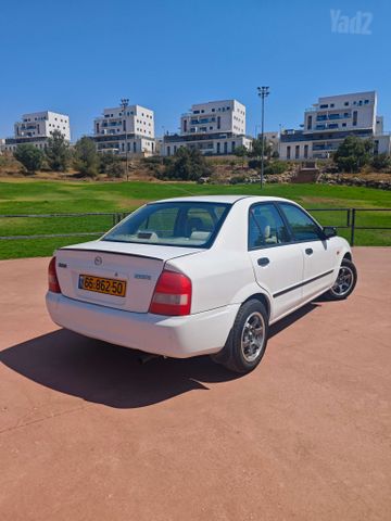 מאזדה 323
