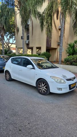 מודעת רכב יונדאי i30