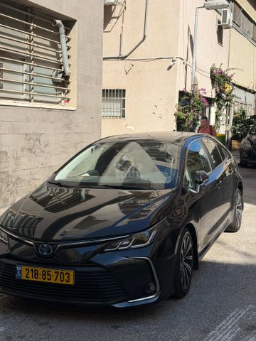 טויוטה קורולה
