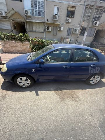 טויוטה קורולה
