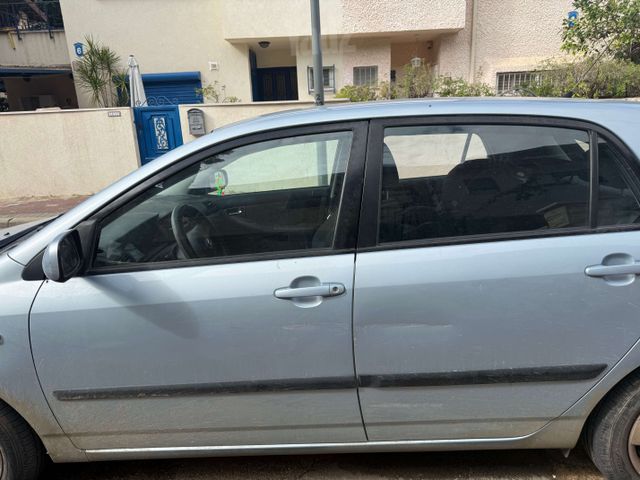 מודעת רכב טויוטה קורולה