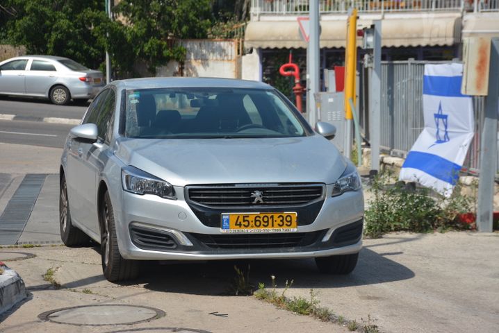 מודעת רכב פיג'ו 508