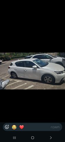 CT Executive 200h היברידי אוט׳ 1.8 (99 כ״ס)