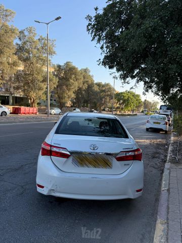 טויוטה קורולה